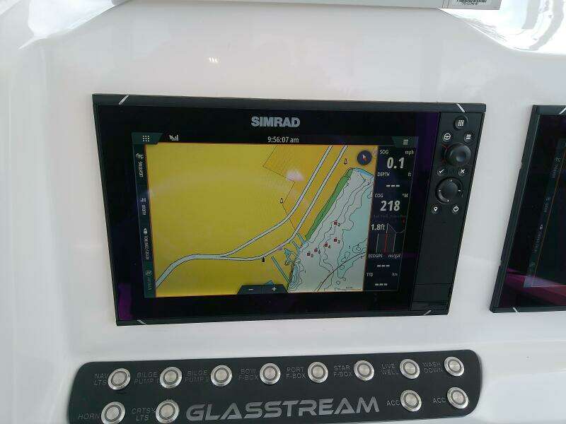 32ft Glasstream Yacht For Sale