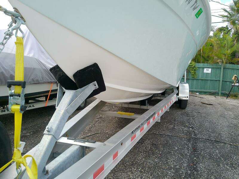 32ft Glasstream Yacht For Sale