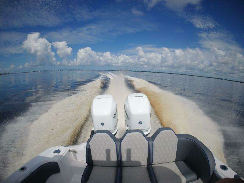 32ft Glasstream Yacht For Sale
