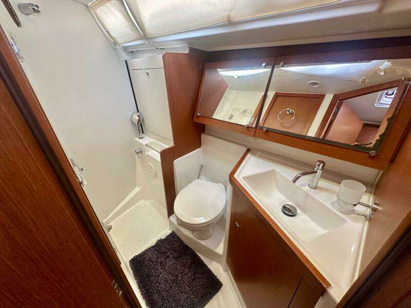 ldquo IMAGINE THAT rdquo  46ft Beneteau Yacht For Sale