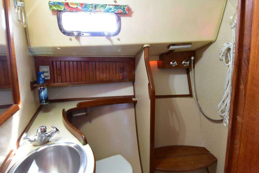 PANACEA 35ft Island Packet Yacht For Sale