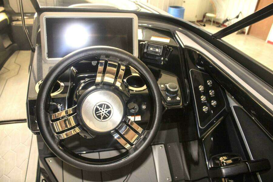 25ft Yamaha Boats Yacht For Sale 25ft Yamaha Boats Yacht For Sale