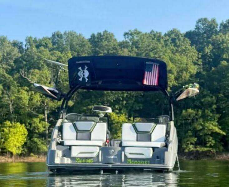 25ft Yamaha Boats Yacht For Sale