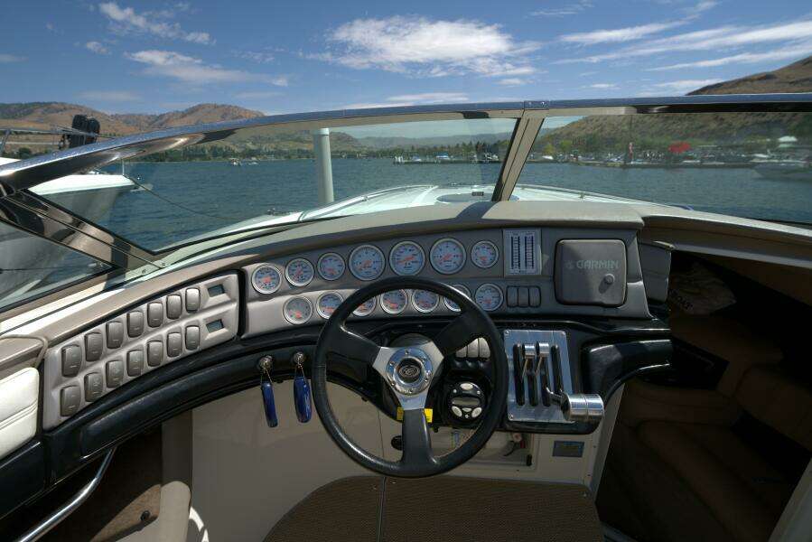 35ft Cobalt Yacht For Sale