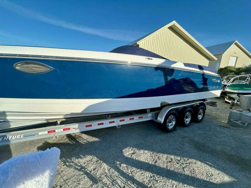 35ft Cobalt Yacht For Sale