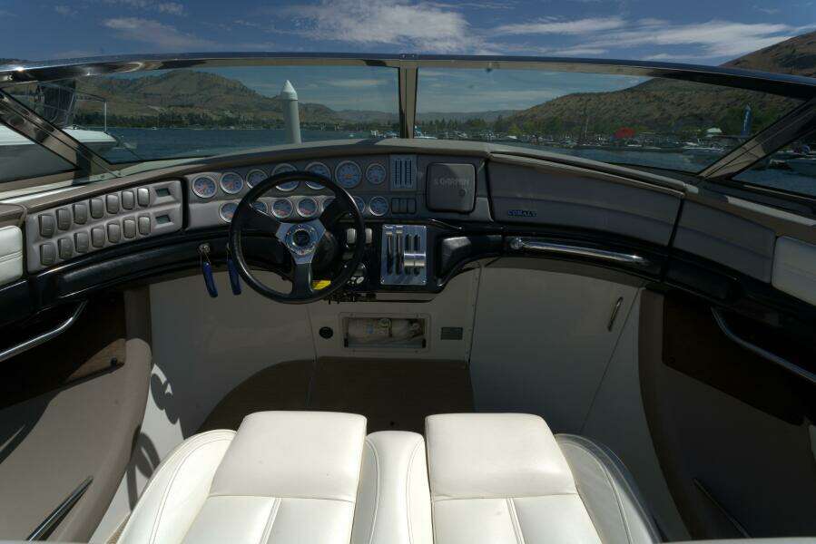 35ft Cobalt Yacht For Sale
