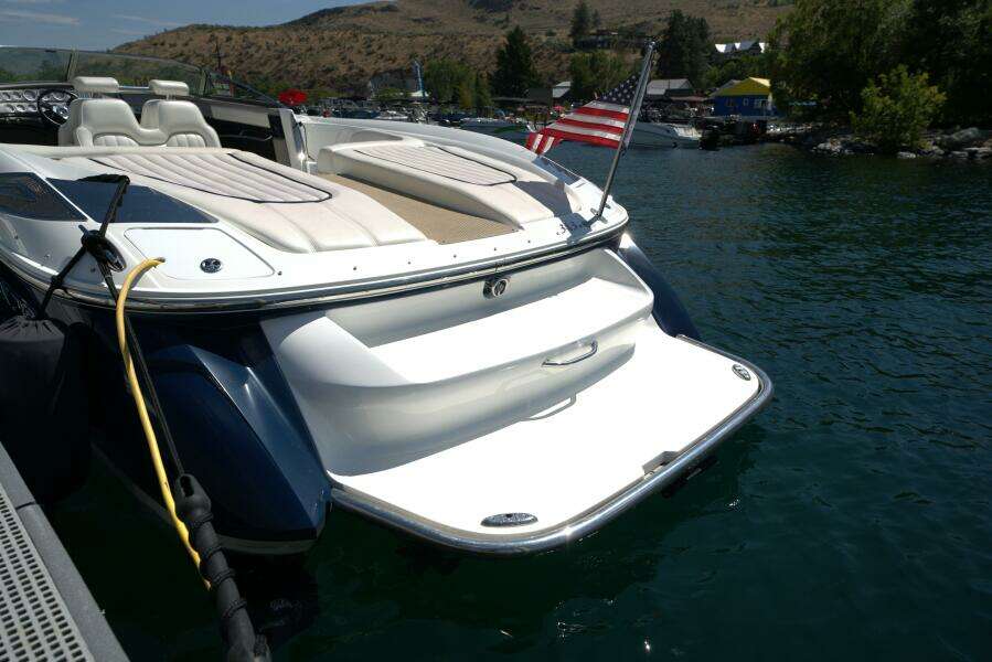 35ft Cobalt Yacht For Sale