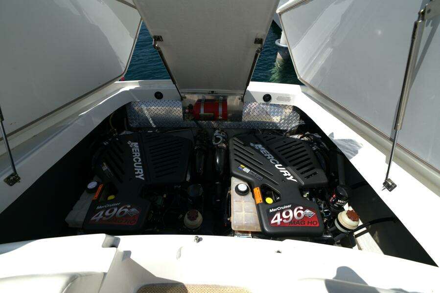35ft Cobalt Yacht For Sale