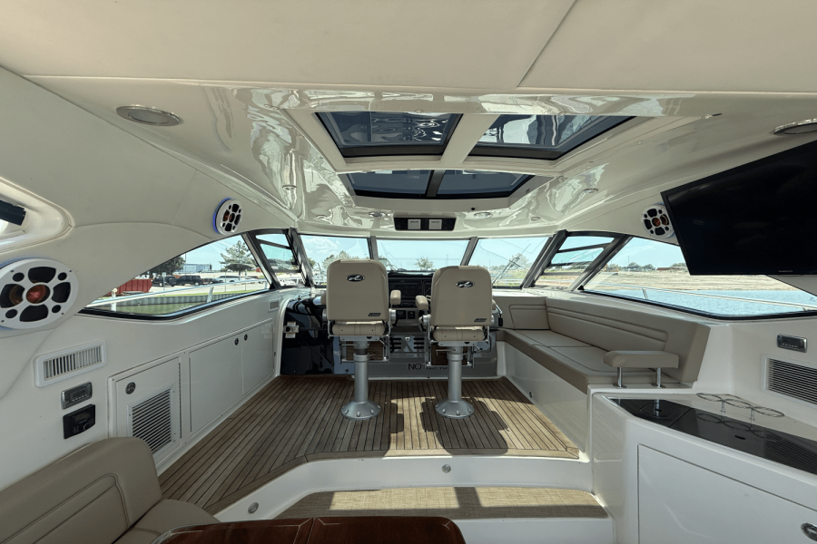 54ft Sea Ray Yacht For Sale