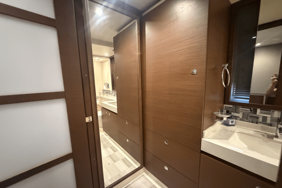 54ft Sea Ray Yacht For Sale