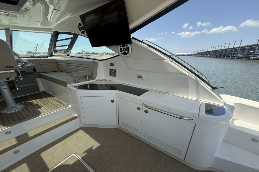 54ft Sea Ray Yacht For Sale