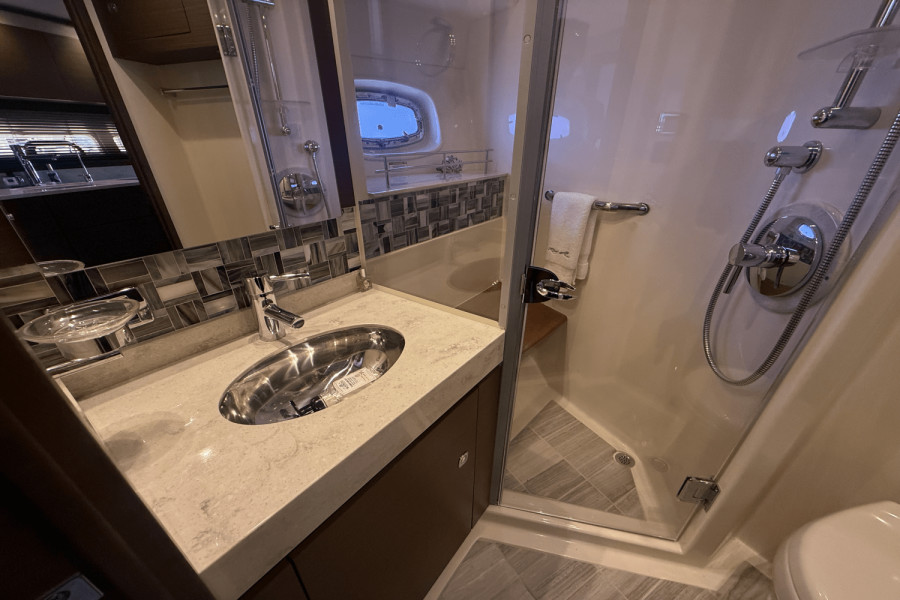 54ft Sea Ray Yacht For Sale