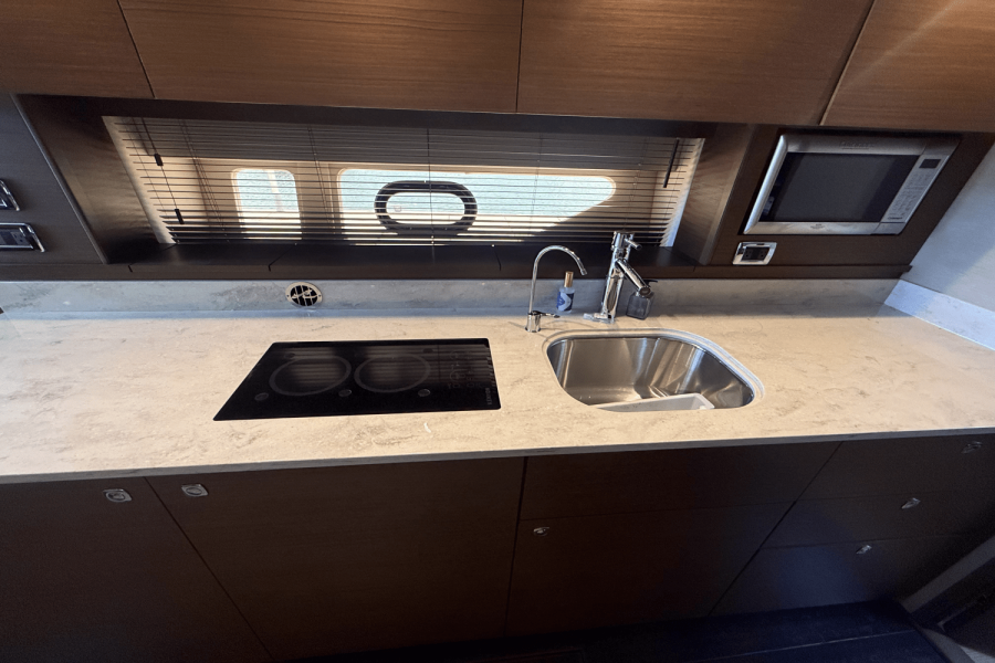 54ft Sea Ray Yacht For Sale