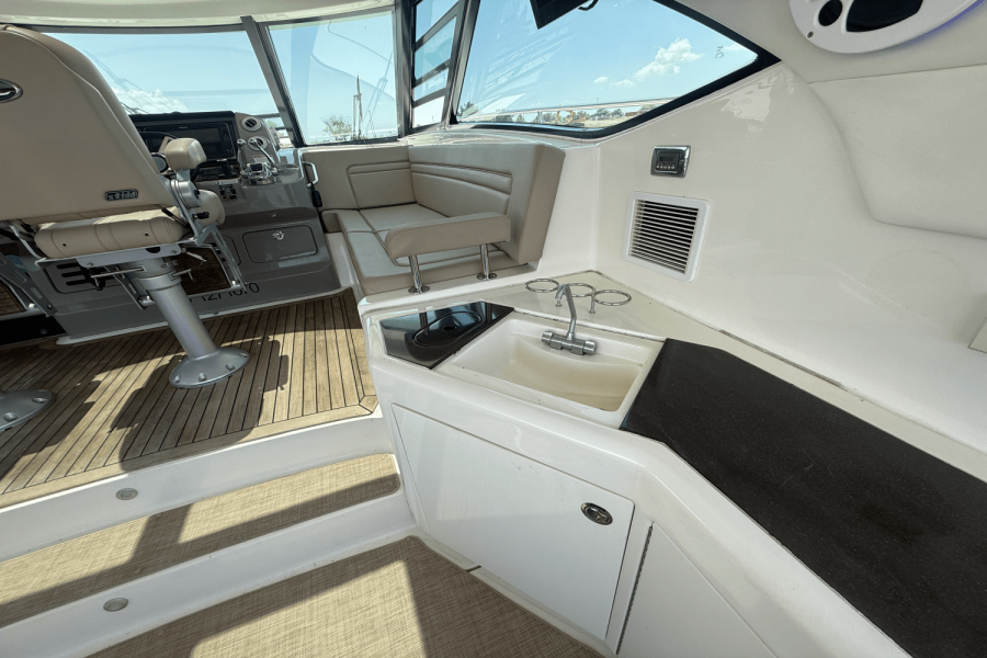 54ft Sea Ray Yacht For Sale