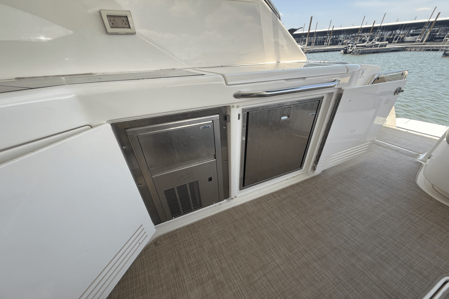 54ft Sea Ray Yacht For Sale