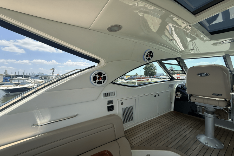 54ft Sea Ray Yacht For Sale