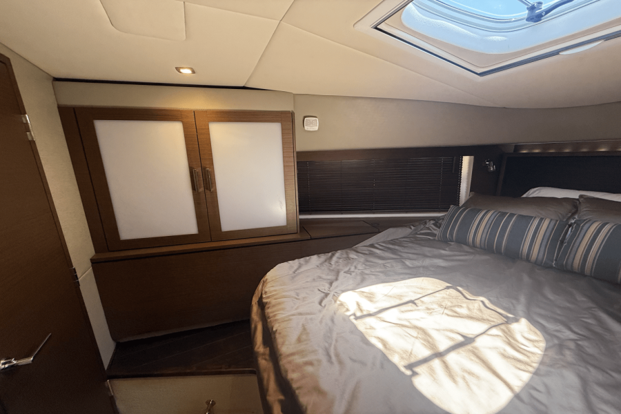 54ft Sea Ray Yacht For Sale