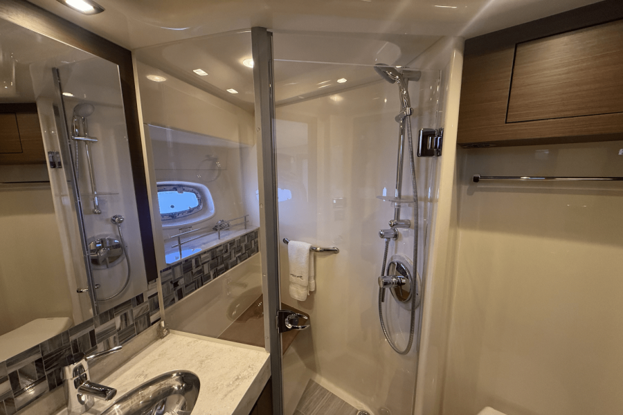 54ft Sea Ray Yacht For Sale