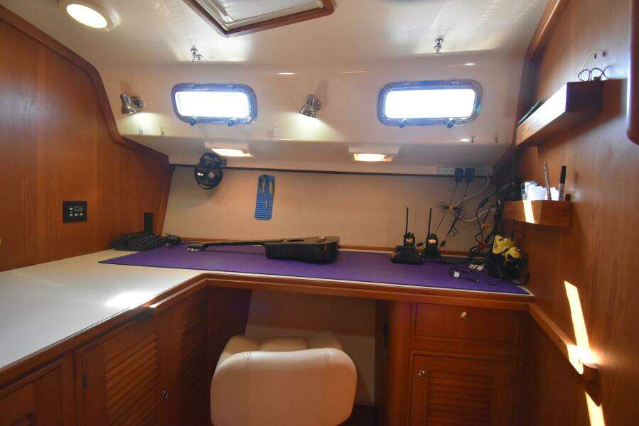 CHINOOK 48ft Island Packet Yacht For Sale