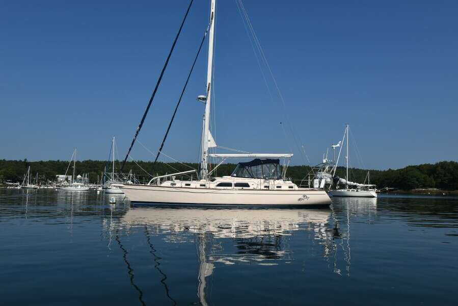 CHINOOK 48ft Island Packet Yacht For Sale