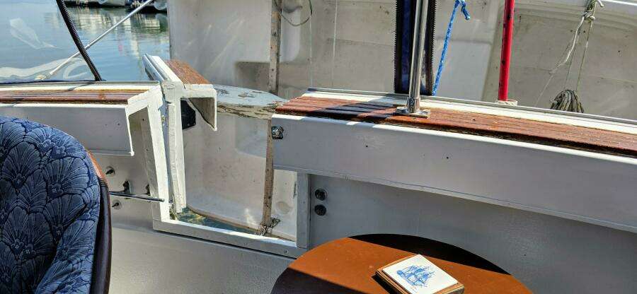 34ft Mainship Yacht For Sale