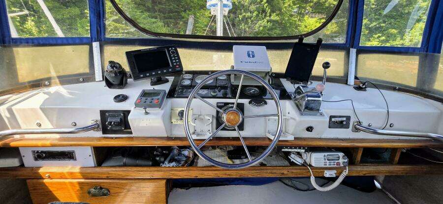 34ft Mainship Yacht For Sale