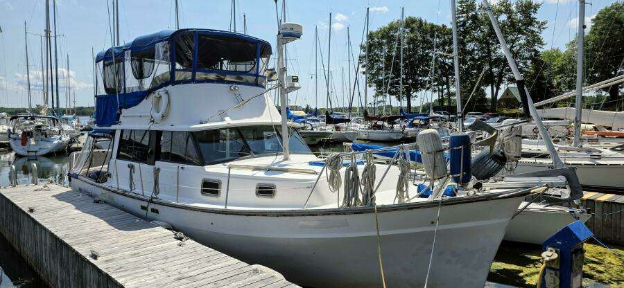 34ft Mainship Yacht For Sale