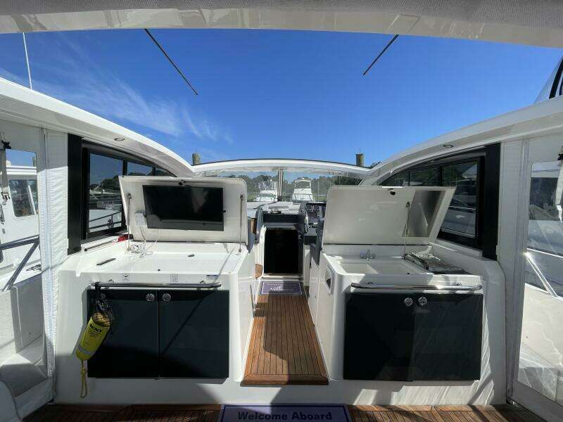 45ft Sealine Yacht For Sale