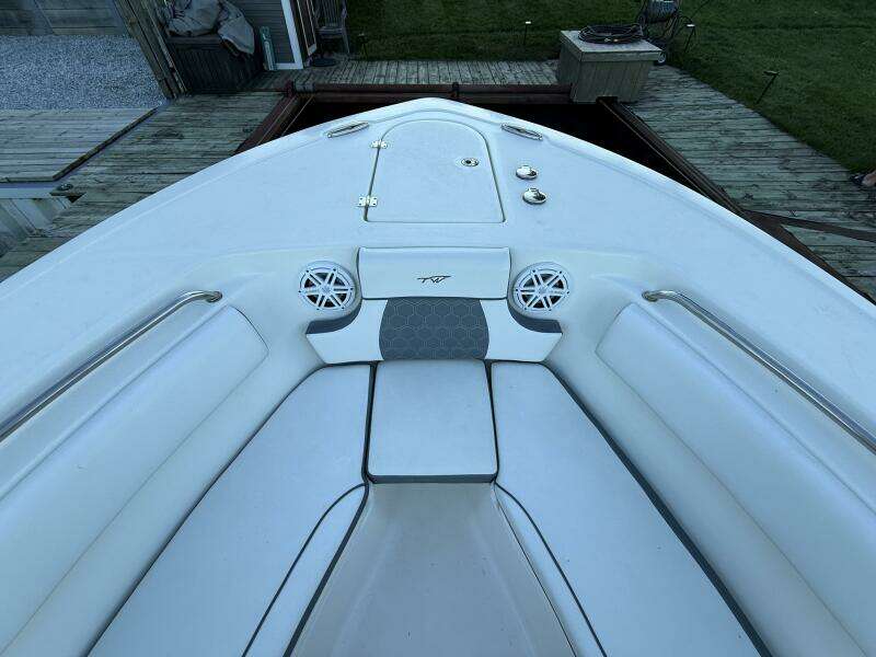 23ft Tidewater Yacht For Sale