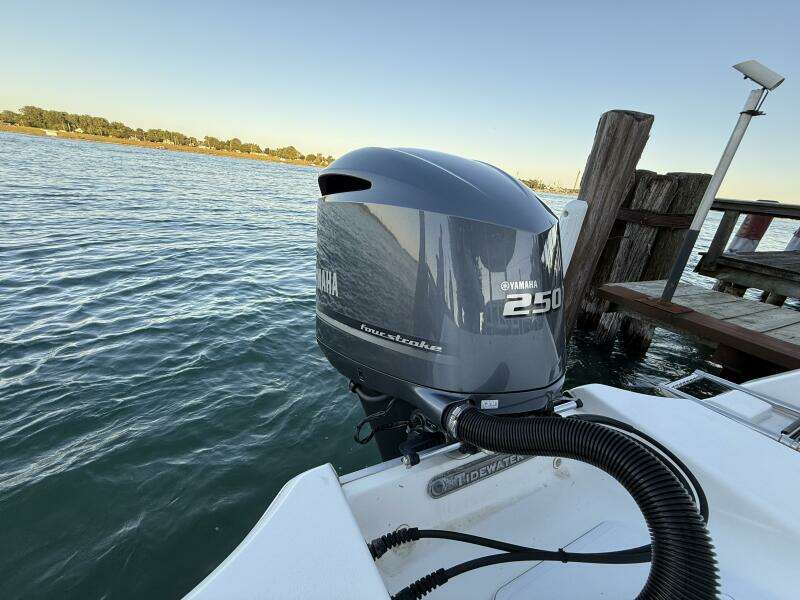 23ft Tidewater Yacht For Sale