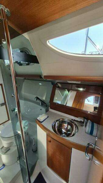 L eau Quay II 35ft Jeanneau Yacht For Sale