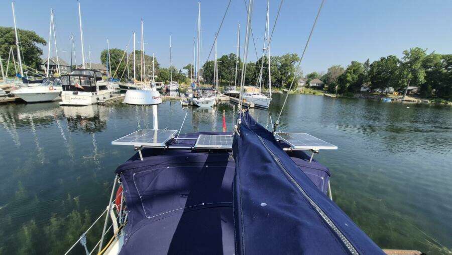 L eau Quay II 35ft Jeanneau Yacht For Sale