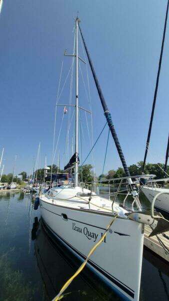 L eau Quay II 35ft Jeanneau Yacht For Sale