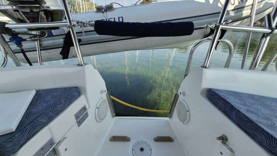 L eau Quay II 35ft Jeanneau Yacht For Sale
