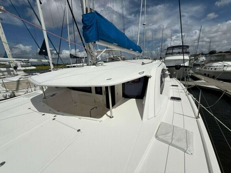 2013-robertson-and-caine-leopard-44-sail-9877437-20250719084549047-1.jpg