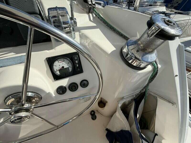2013-robertson-and-caine-leopard-44-sail-9877437-20250719084627249-1.jpg