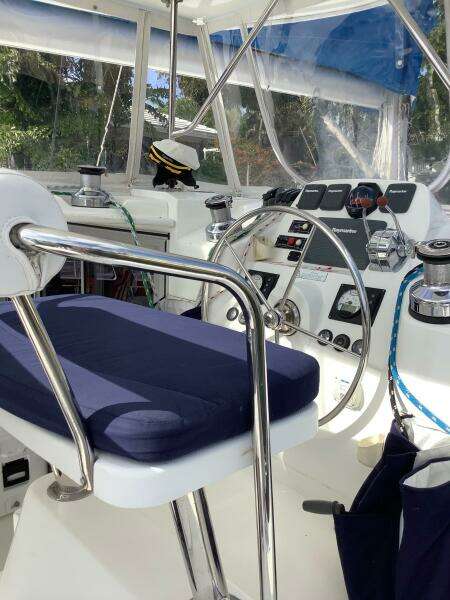 2013-leopard-44-sail-9877437-20250719153033207-1.jpg