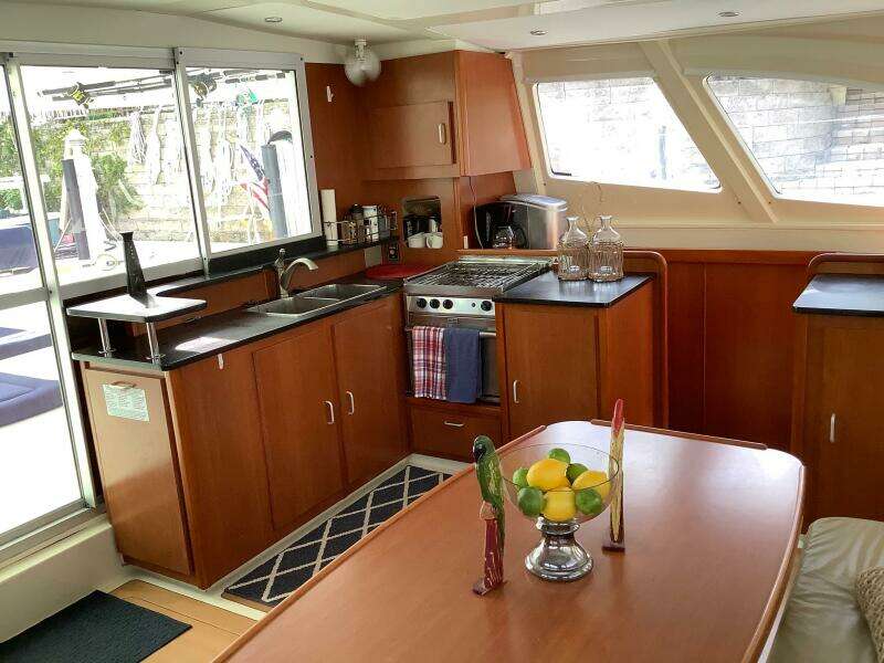 2013-leopard-44-sail-9877437-20250719153003189-1.jpg