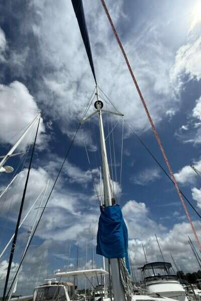 2013-robertson-and-caine-leopard-44-sail-9877437-20250719084730502-1.jpg