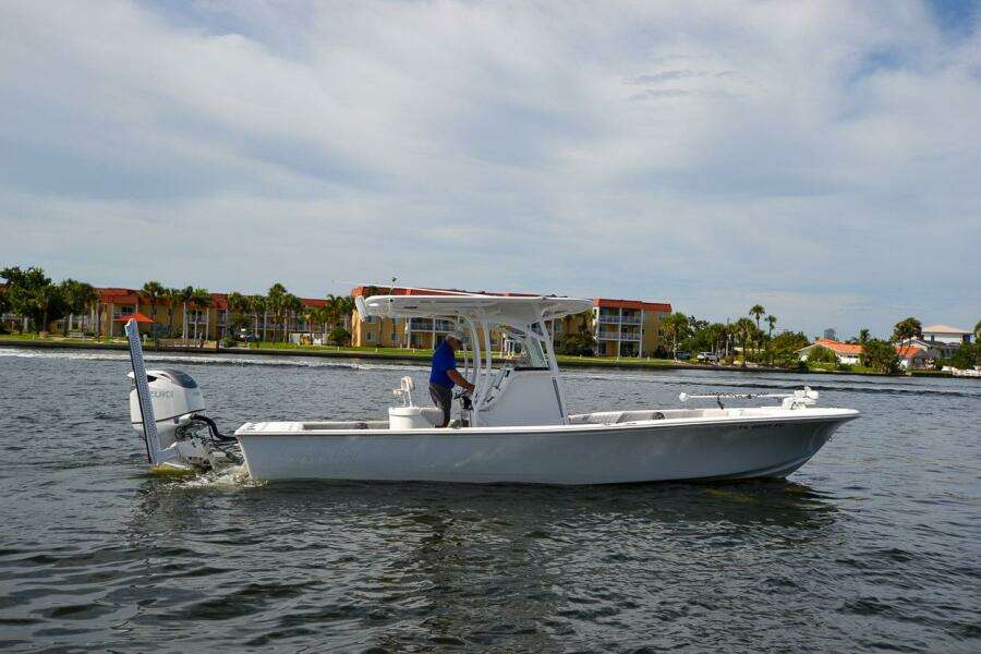 28ft Canyon Bay Yacht For Sale