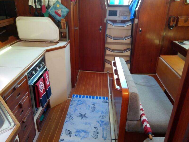 Splash Dancer II 42ft Catalina Yacht For Sale