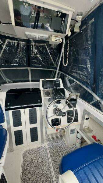 26ft Grady White Yacht For Sale
