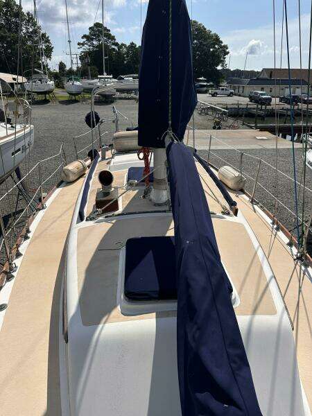 Sea Joy 31ft Cape Dory Yacht For Sale