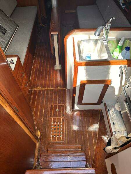 Sea Joy 31ft Cape Dory Yacht For Sale