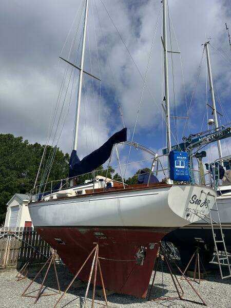 Sea Joy 31ft Cape Dory Yacht For Sale