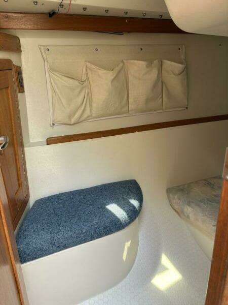 Lucky Enough 28ft Catalina Yacht For Sale