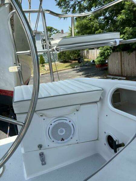 Lucky Enough 28ft Catalina Yacht For Sale