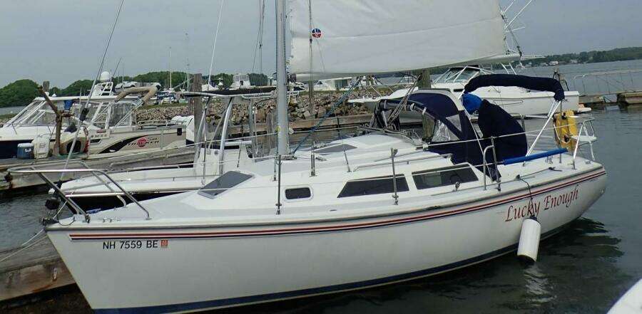 Lucky Enough 28ft Catalina Yacht For Sale