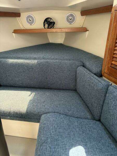 Lucky Enough 28ft Catalina Yacht For Sale
