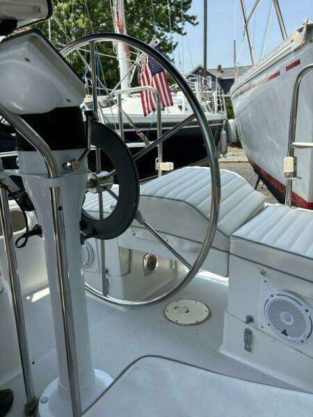 Lucky Enough 28ft Catalina Yacht For Sale